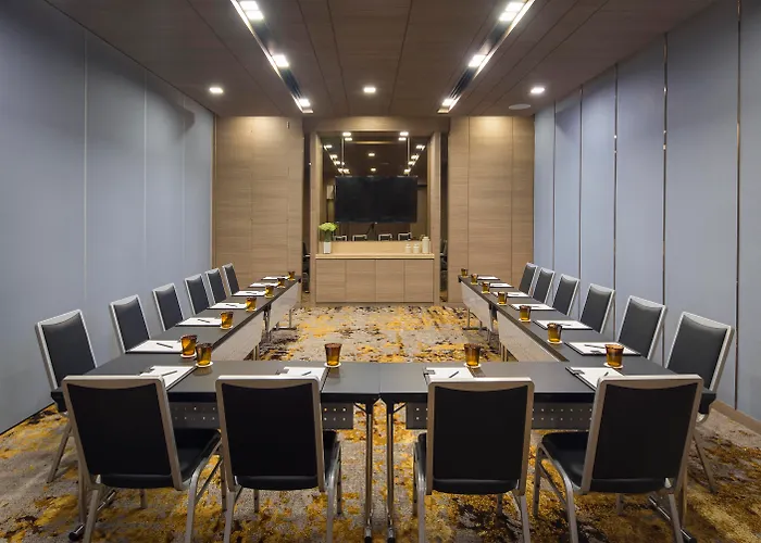 Solitaire Sukhumvit 11 By Kingston Hotel Bangkok