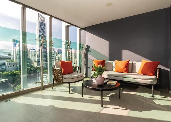 Solitaire Sukhumvit 11 By Kingston Hotel
