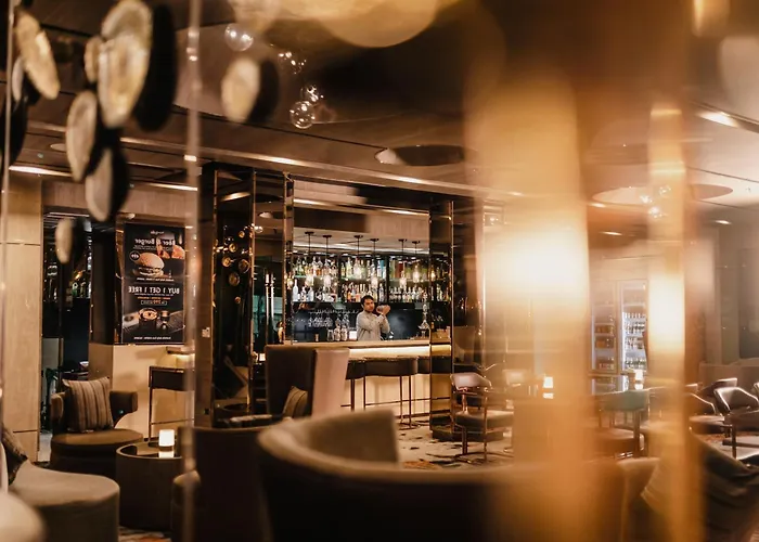 Solitaire Sukhumvit 11 By Kingston Hotel 4*