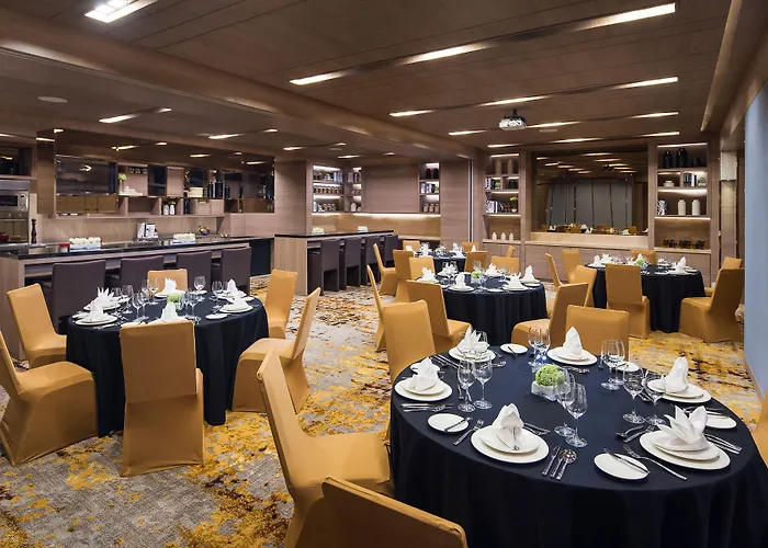 Hotel Solitaire Sukhumvit 11 By Kingston Bangkok