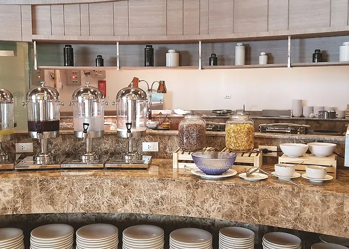 Solitaire Sukhumvit 11 By Kingston Hotel