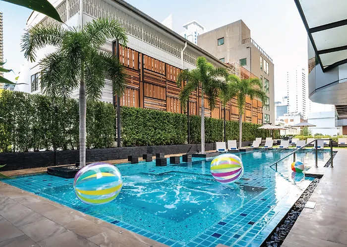 Solitaire Sukhumvit 11 By Kingston Hotel 4*