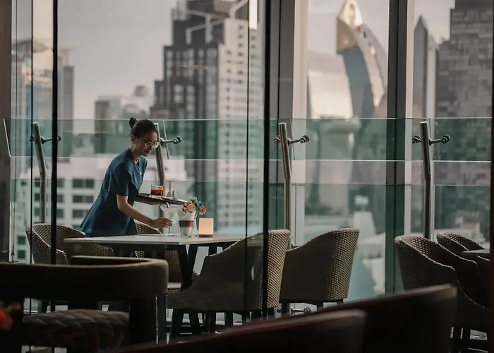Solitaire Sukhumvit 11 By Kingston 4*