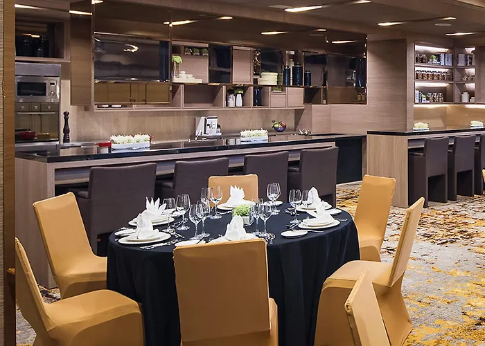 Solitaire Sukhumvit 11 By Kingston 4* בנגקוק