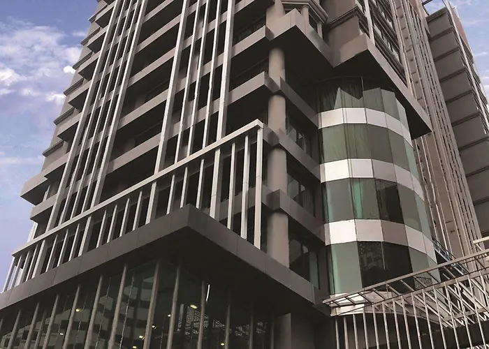 Hotel Solitaire Sukhumvit 11 By Kingston